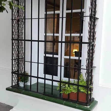 Casita Del Reloj Apartment Estepona
